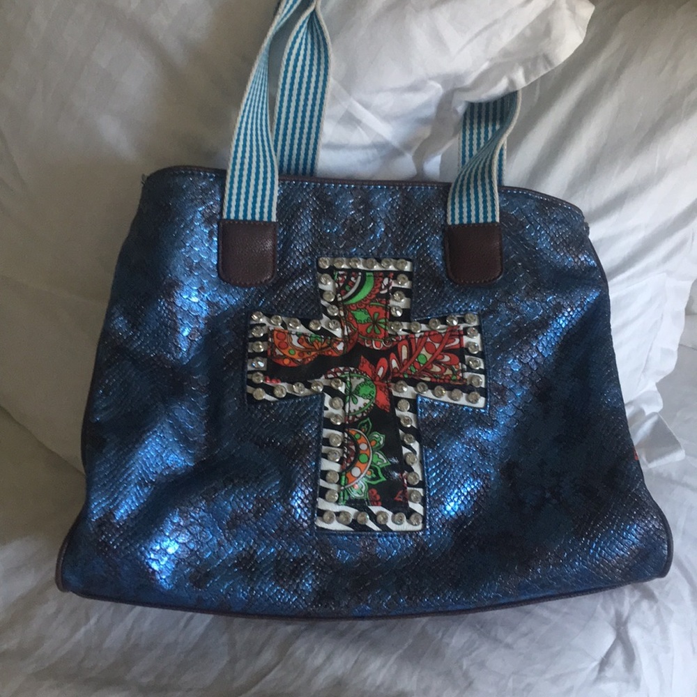 Tote / travel bag with bling cross